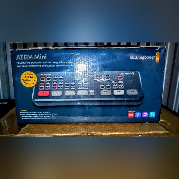 ATEM Mini - Picture 3 of 3